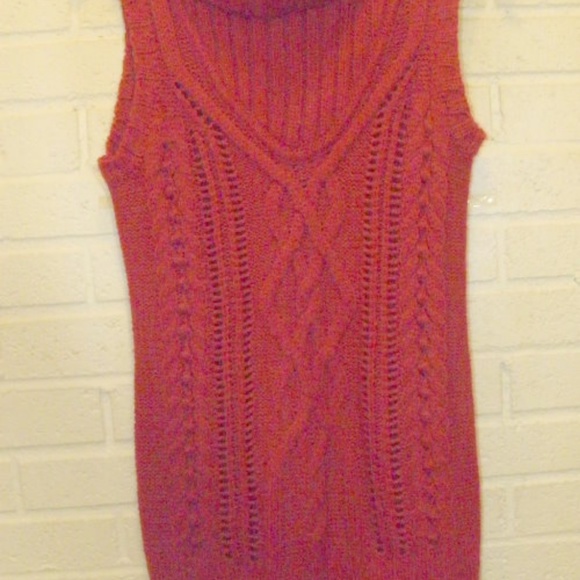 Sleeveless Piper & Blue Cable knit Cowl neck Tunic - Picture 2 of 4